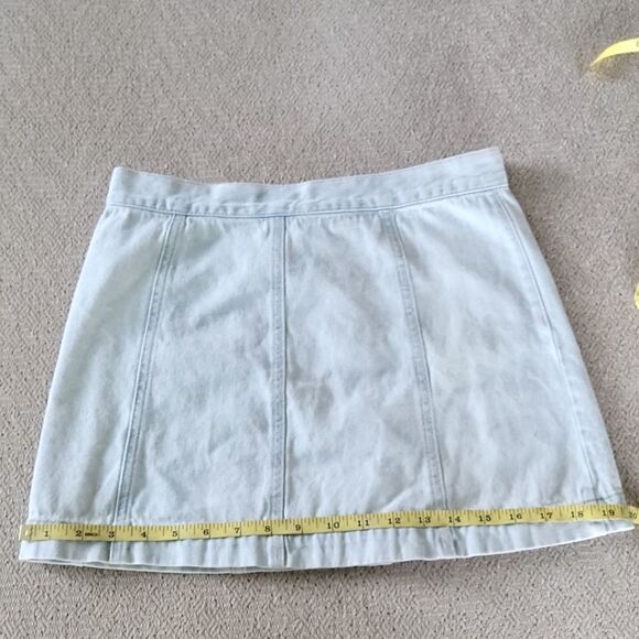 Forever 21 Light Blue Jean Denim Skirt - Size Small - Picture 10 of 12